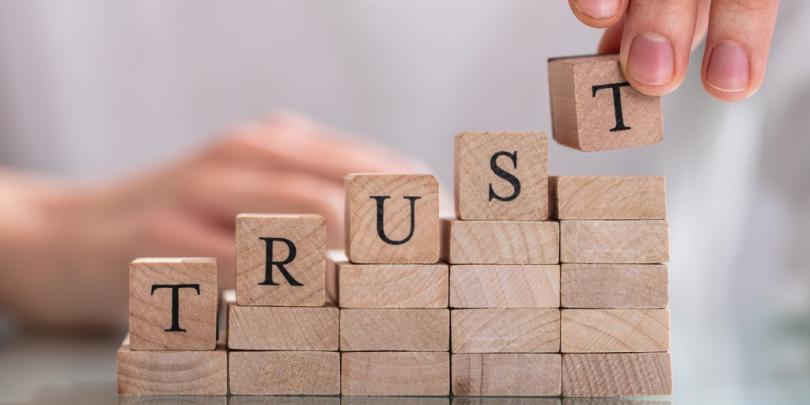 Convey trust (via trust badges) to increase your dropshipping and eCommerce sales.